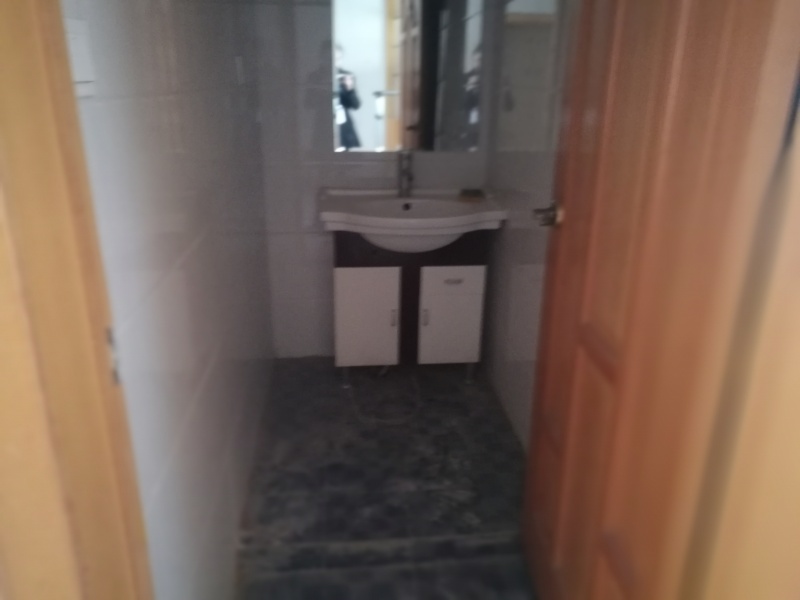 3室2廳 冶金?？茖W(xué)校教職工住宅區(qū)衛(wèi)生間