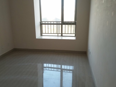 2室2廳1陽臺 龍江雅苑