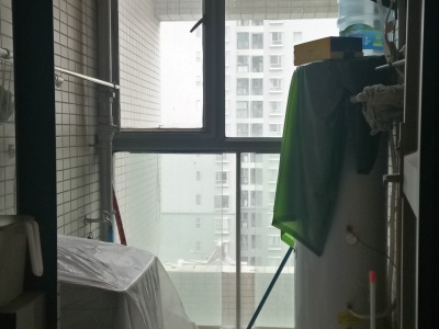 2室2廳1陽臺(tái) 翡翠灣