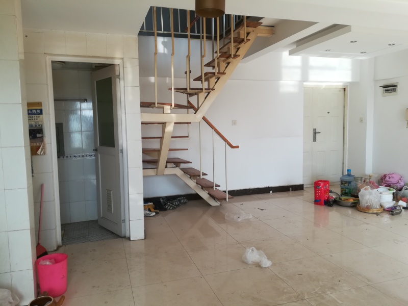 3室2廳1陽臺(tái) 藍(lán)色經(jīng)典現(xiàn)代洋房餐廳