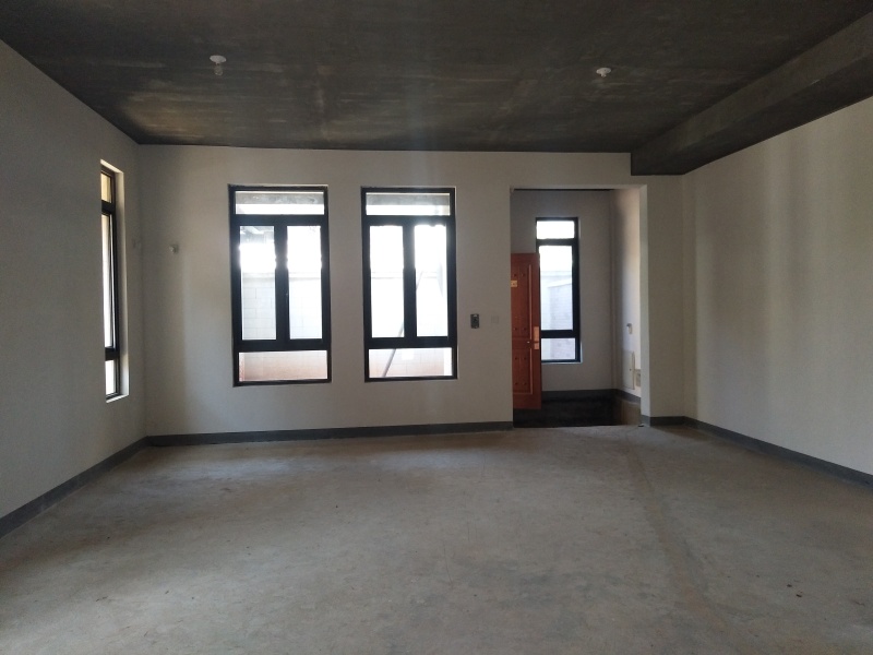 5室3廳4陽臺 昆明恒大云璽別墅客廳