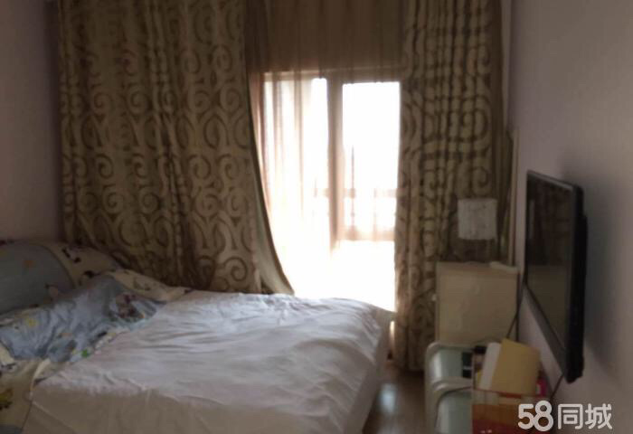 3室2廳1陽(yáng)臺(tái) 滇池衛(wèi)城鉑睿臥室