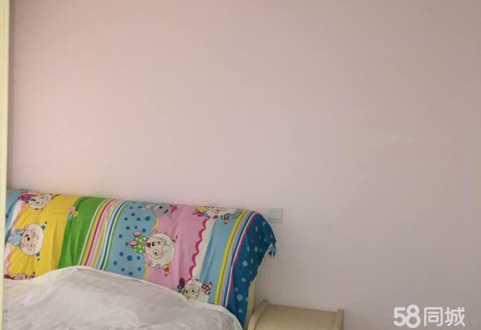 3室2廳1陽(yáng)臺(tái) 滇池衛(wèi)城鉑睿臥室