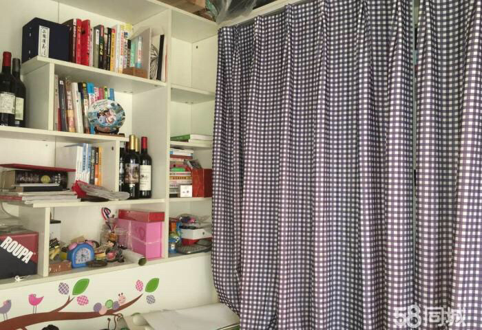 3室2廳1陽(yáng)臺(tái) 滇池衛(wèi)城鉑睿書(shū)房