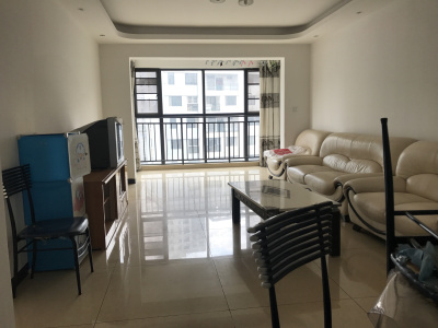 3室2廳2陽臺 金呈北泰花園