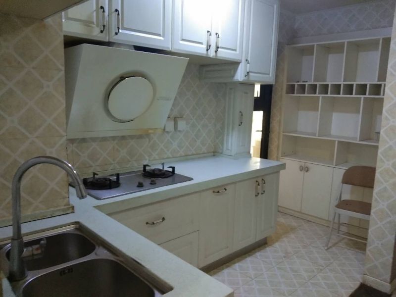 3室2廳1陽臺 盛高大城二期廚房