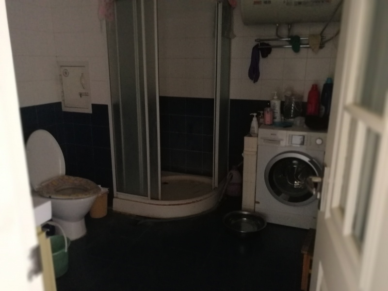 5室2廳3陽臺 江東鳴翠園西區(qū)衛(wèi)生間