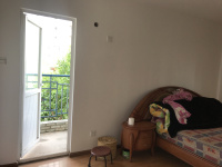 3室2廳2陽(yáng)臺(tái) 世紀(jì)城望春苑臥室