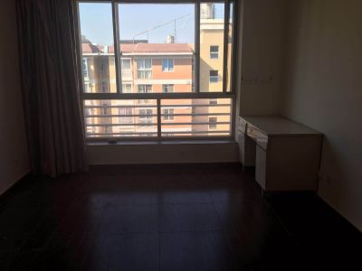 4室2廳2陽臺 廣福小區(qū)一期西區(qū)