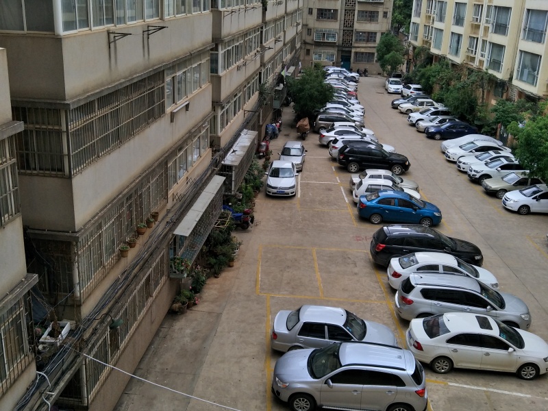 2室2廳1陽(yáng)臺(tái) 齒輪廠職工單位房其他