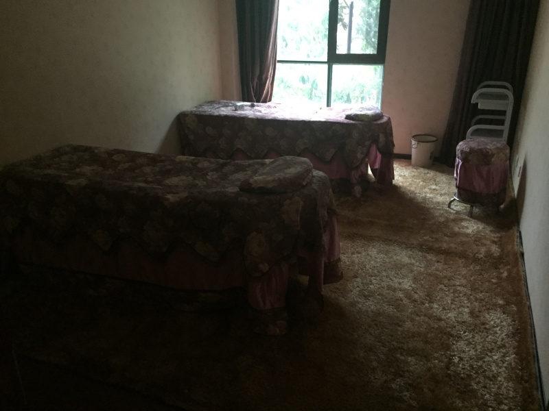 6室3廳3陽臺(tái) 美樹橙臥室