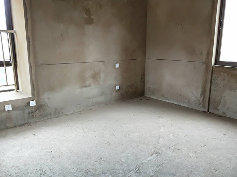 4室2廳2陽臺(tái) 平和花園臥室