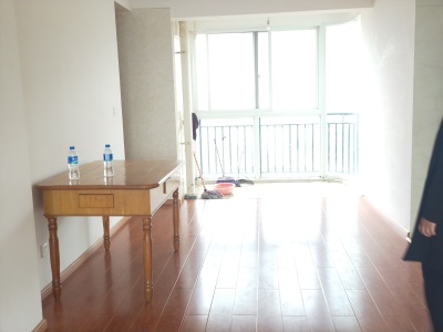 4室2廳2陽臺 廣源小區(qū)一組團餐廳