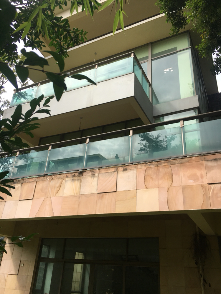 6室3廳3陽臺(tái) 公園道一號(hào)別墅客廳