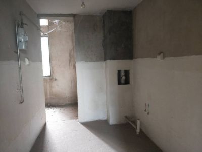 4室2廳3陽臺(tái) 金岸春天