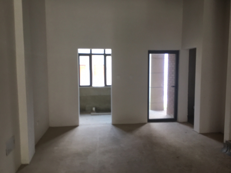 4室2廳3陽臺 招商海公館別墅臥室