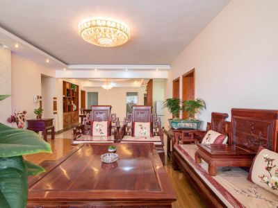 4室2廳2陽臺 春之城