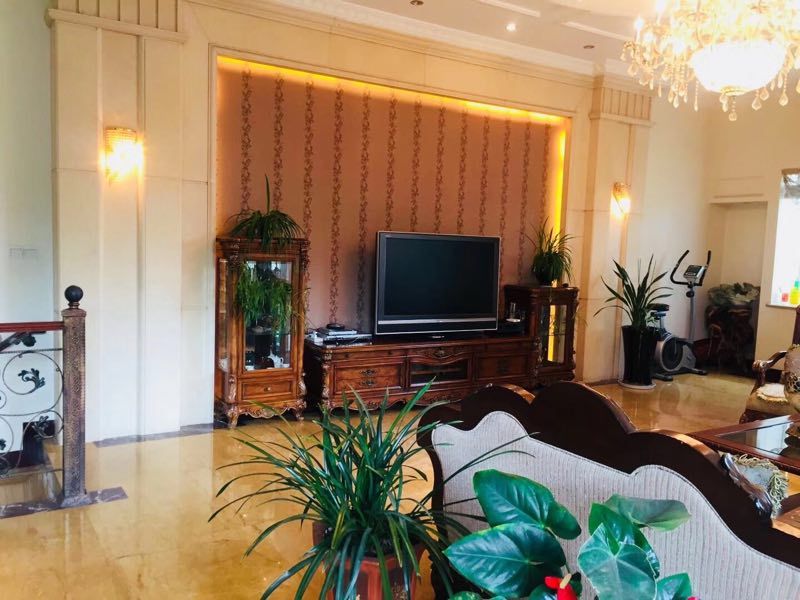 3室2廳 滇池衛(wèi)城紫嶼客廳