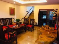 3室2廳 滇池衛(wèi)城紫嶼客廳