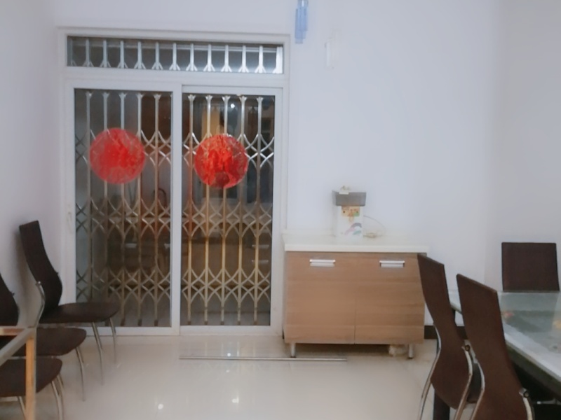 3室2廳2陽臺(tái) 南方公園餐廳