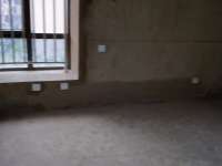 4室2廳2陽臺(tái) 平和花園臥室