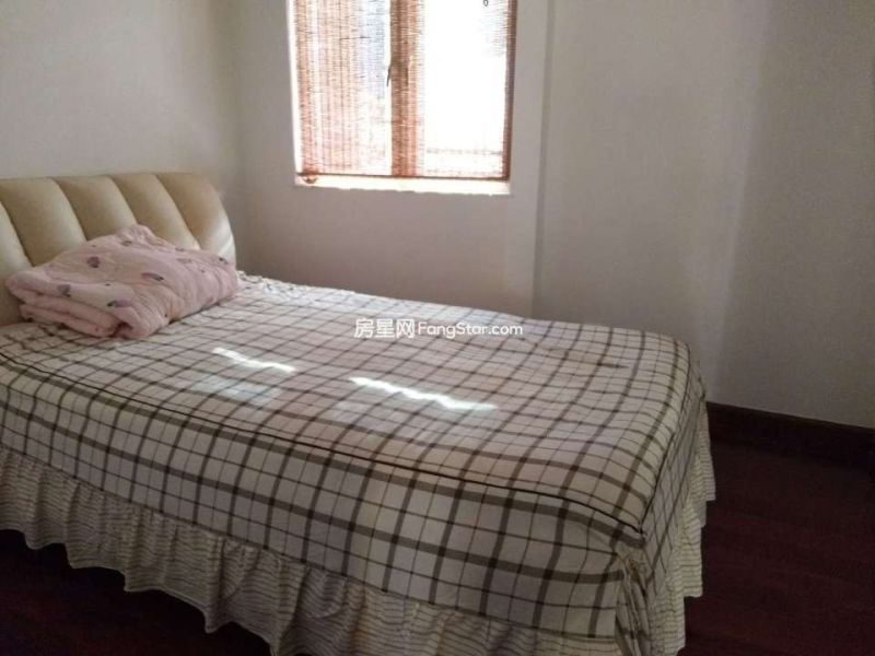 5室2廳3陽臺 滇池衛(wèi)城紫廬別墅臥室