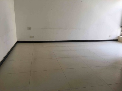 3室2廳1陽臺 金童花園