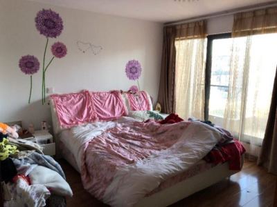 4室2廳2陽臺 滇池衛(wèi)城尚層