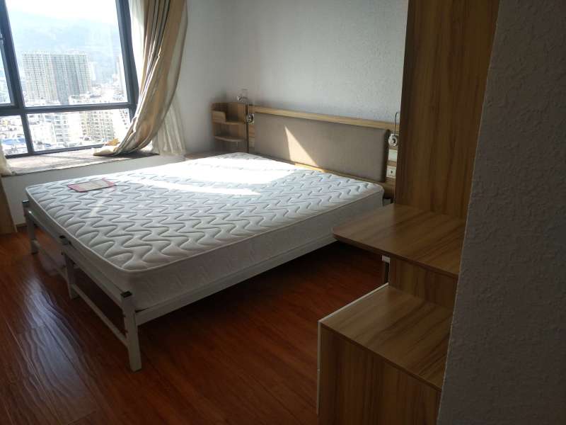 3室2廳2陽臺 北辰小區(qū)杜鵑苑臥室