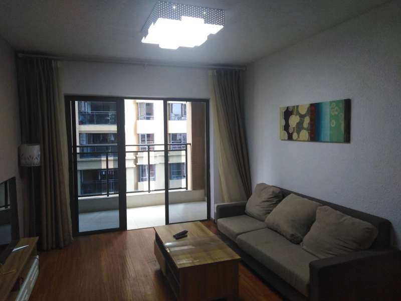 3室2廳2陽臺 國福現代城薔薇苑客廳