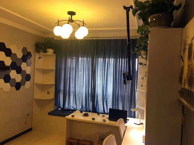 1室1廳1陽臺 恒大云報(bào)華府公寓門廳