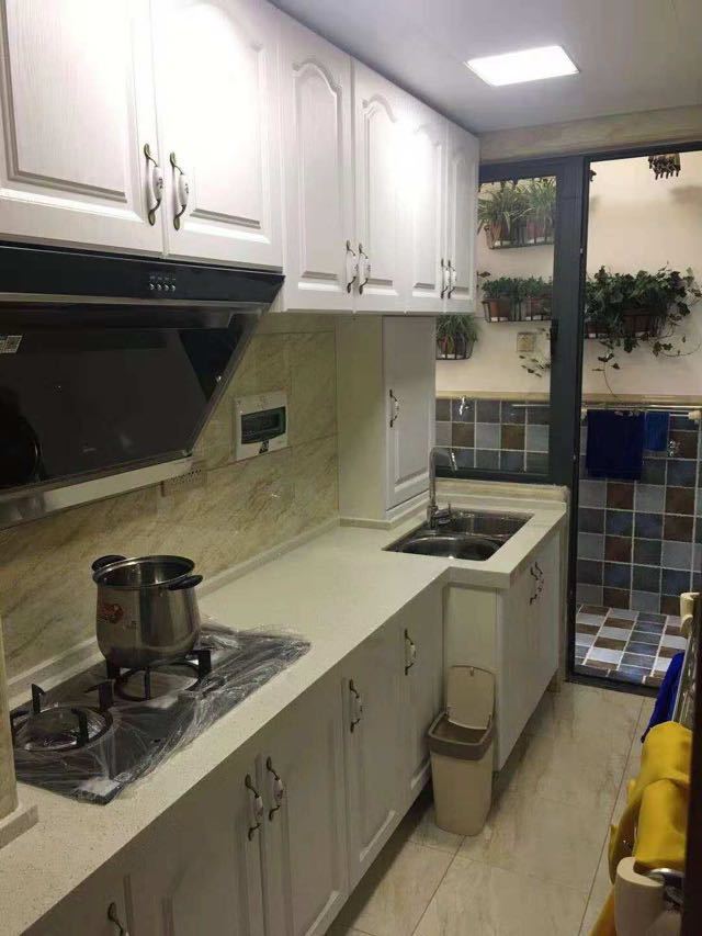 1室1廳1陽臺 恒大云報(bào)華府公寓門廳