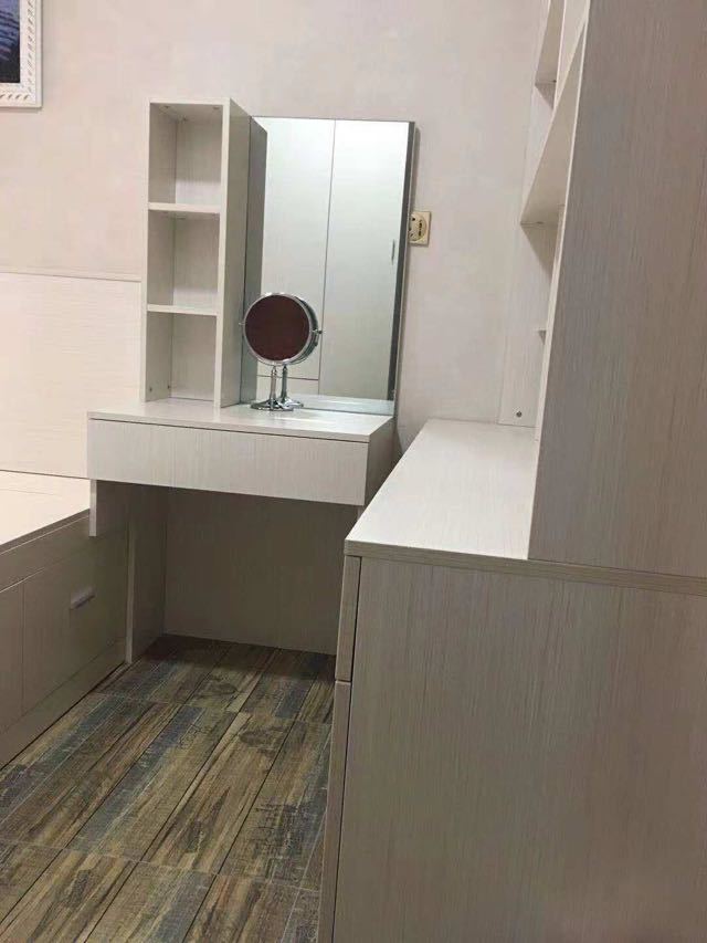 1室1廳1陽臺 恒大云報(bào)華府公寓門廳