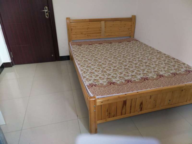 6室1廳1陽(yáng)臺(tái) 廣福城和福園臥室