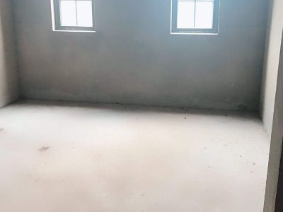 4室2廳2陽臺 滇池衛(wèi)城藍灣