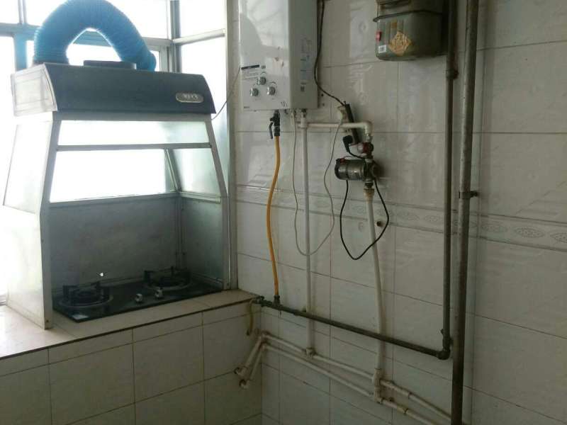 2室2廳1陽臺 小廠住宅區(qū)廚房