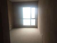 6室2廳2陽(yáng)臺(tái) 同德昆明廣場(chǎng)B區(qū)臥室