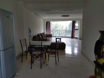 3室2廳2陽臺 東方上城