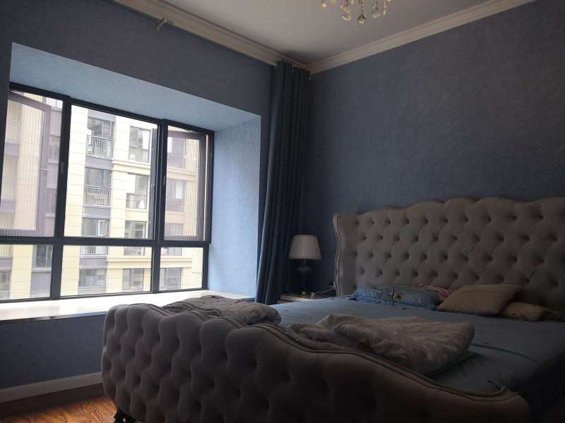 5室2廳2陽(yáng)臺(tái) 萬(wàn)科銀海泊岸瀾庭臥室