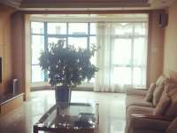 3室2廳1陽臺 白龍新區(qū)客廳