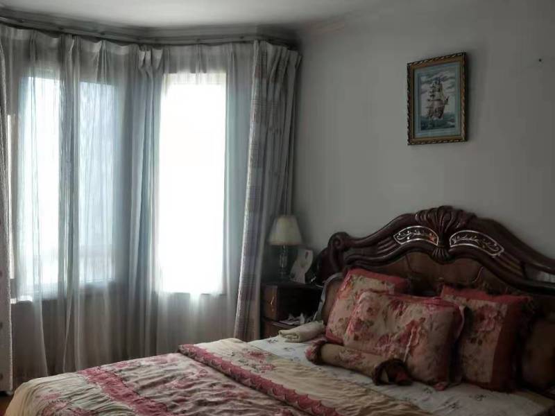 4室2廳1陽臺 萬宏國際三期客廳