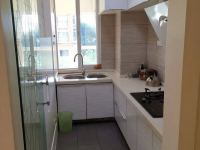 2室2廳1陽臺(tái) 濱江俊園回遷組團(tuán)門廳