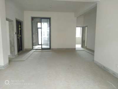 4室2廳2陽臺(tái) 金岸春天