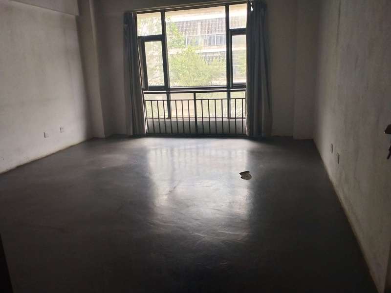 5室2廳3陽臺 金江小區(qū)涵苑別墅臥室