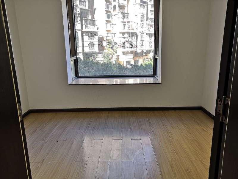 4室2廳2陽臺(tái) 新亞洲星體花園南區(qū)臥室