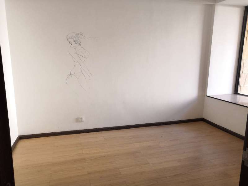 4室2廳2陽臺(tái) 新亞洲星體花園南區(qū)臥室