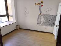 4室2廳2陽臺(tái) 新亞洲星體花園南區(qū)臥室