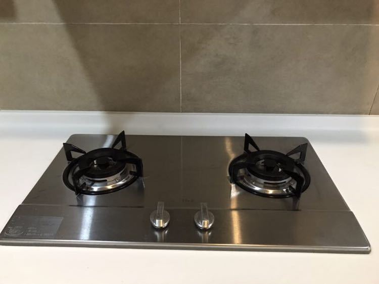 2室2廳1陽臺 濱江俊園萊茵組團(tuán)門廳