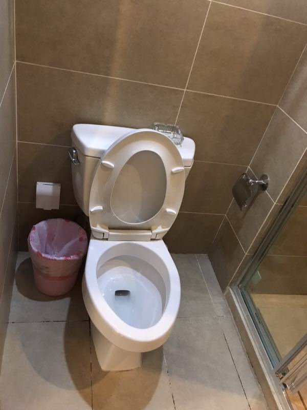 2室2廳1陽臺 濱江俊園萊茵組團(tuán)門廳