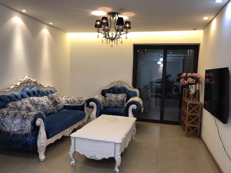 2室2廳1陽臺 濱江俊園萊茵組團(tuán)門廳